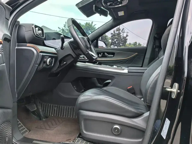 Chery Tiggo 9 — Фото автомобиля 6