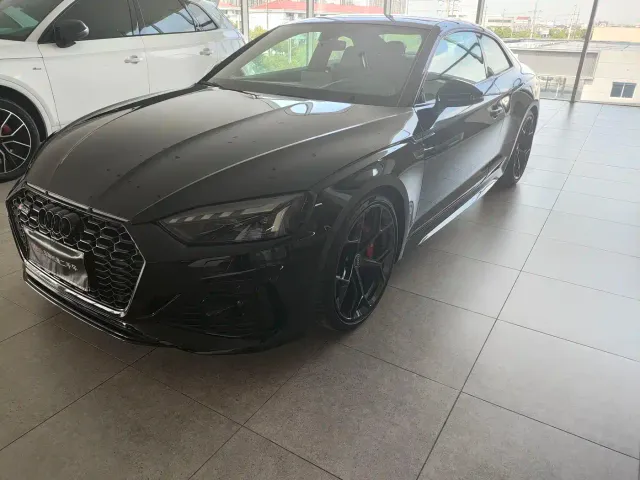 Audi RS 5 — Фото автомобиля 3