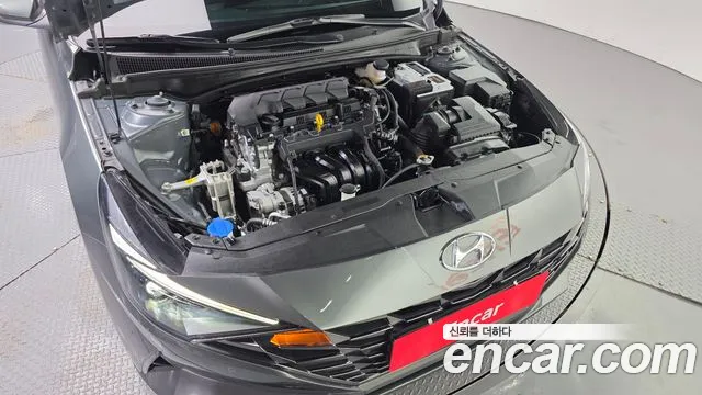 Hyundai AVANTE Avante (CN7) — Фото автомобиля 6
