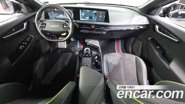 Kia EV6 — Фото автомобиля 6