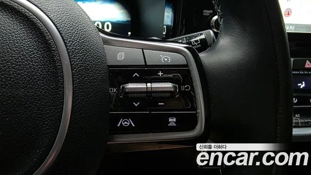 Kia Sorento Sorento 4-е поколение Бензин 2.5T 2WD — Фото автомобиля 15