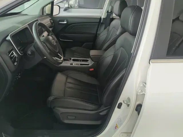GAC Trumpchi GS3 — Фото автомобиля 14