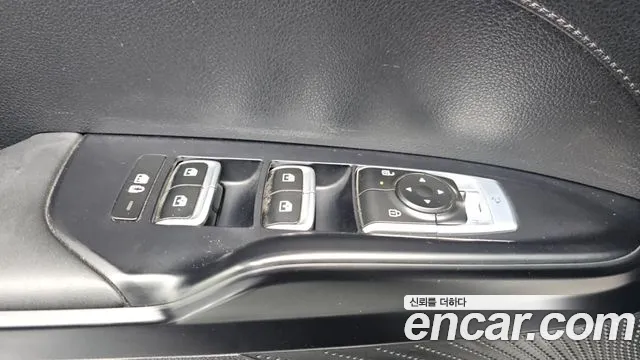 Kia K5 Новый K5 3 поколение 2.0 LPi(Для проката) — Фото автомобиля 30