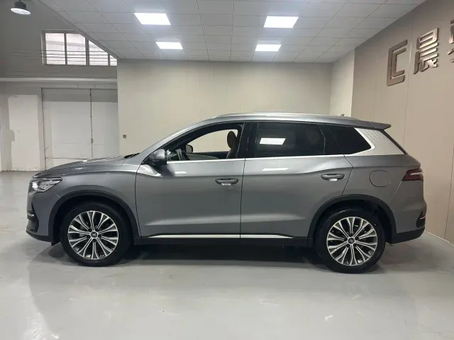BYD Song Pro — Фото автомобиля 7