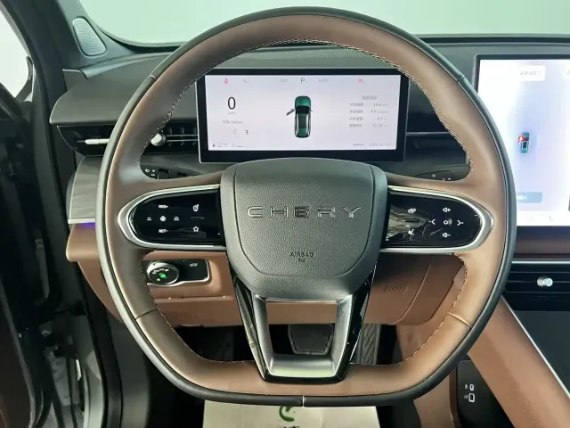 Chery Tiggo 9 — Фото автомобиля 12