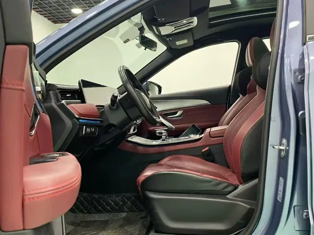 Jetour X70 Plus — Фото автомобиля 4