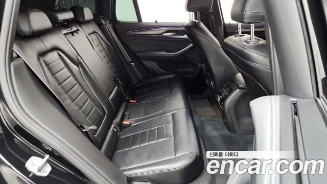 BMW X3 xDrive 20i M Sport Pro — Фото автомобиля 10
