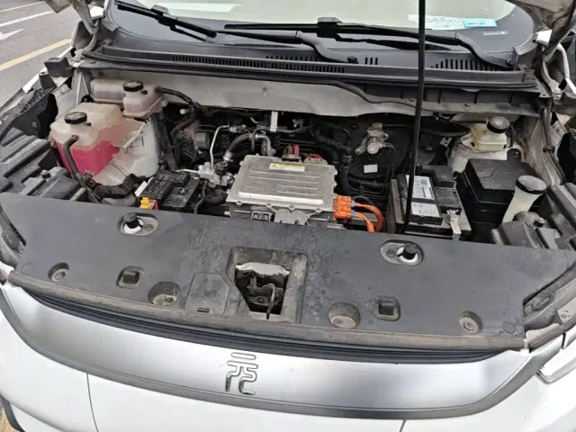 BYD Yuan Pro — Фото автомобиля 19