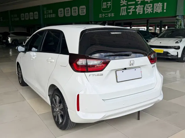 Honda Fit — Фото автомобиля 15
