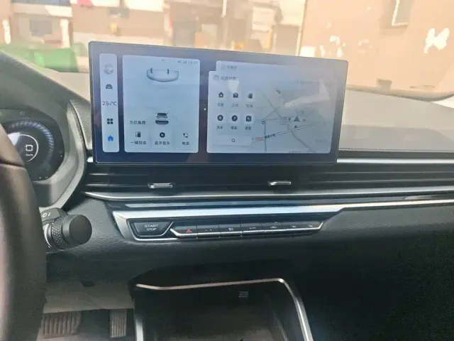 Geely Emgrand — Фото автомобиля 14