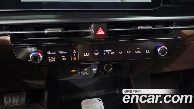 Kia Niro Prestige — Фото автомобиля 27