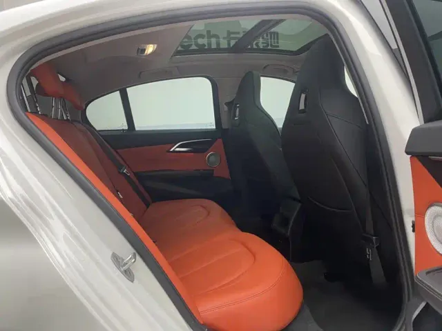 BMW 1 Series — Фото автомобиля 22