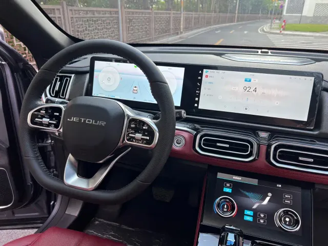 Jetour X70 Plus — Фото автомобиля 16