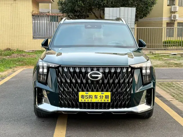 GAC Trumpchi GS8 — Фото автомобиля 2