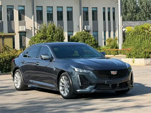 Cadillac CT5 — Фото автомобиля 3