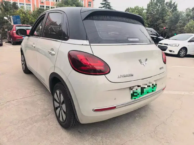Wuling Bingo — Фото автомобиля 7
