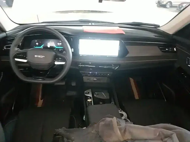 Changan X7 Plus — Фото автомобиля 5