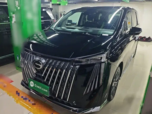 Фотография автомобиля — GAC Trumpchi M8