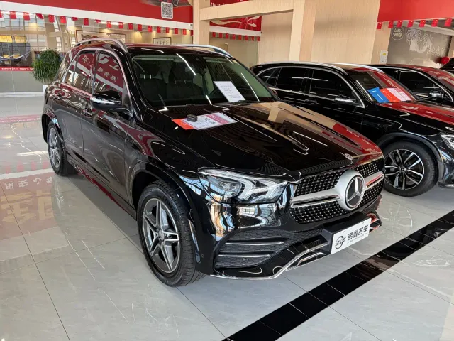 Mercedes-Benz GLE-Class — Фото автомобиля 3