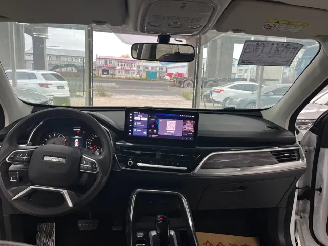 Haval H6 — Фото автомобиля 14