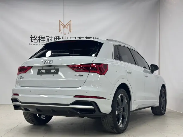 Audi Q3 — Фото автомобиля 4