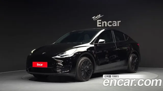 Фотография автомобиля — Tesla Model Y