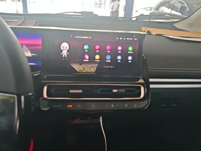 Baojun KiWi EV — Фото автомобиля 13