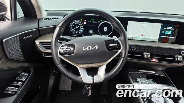 Kia K8 — Фото автомобиля 13