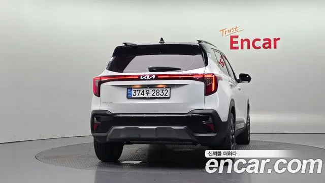 Kia Seltos New — Фото автомобиля 4
