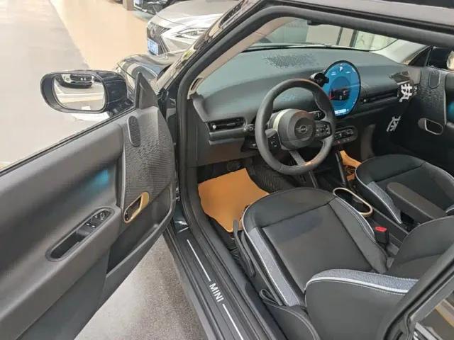 MINI Cooper — Фото автомобиля 15