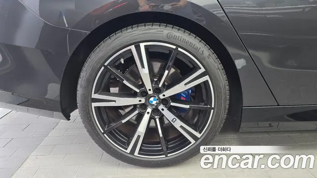 BMW 5-Series 5 серия (G60) 530i xDrive M Sport — Фото автомобиля 5
