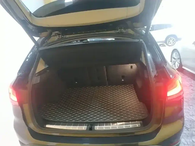 BMW X1 — Фото автомобиля 18