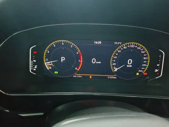 Volkswagen Passat — Фото автомобиля 11