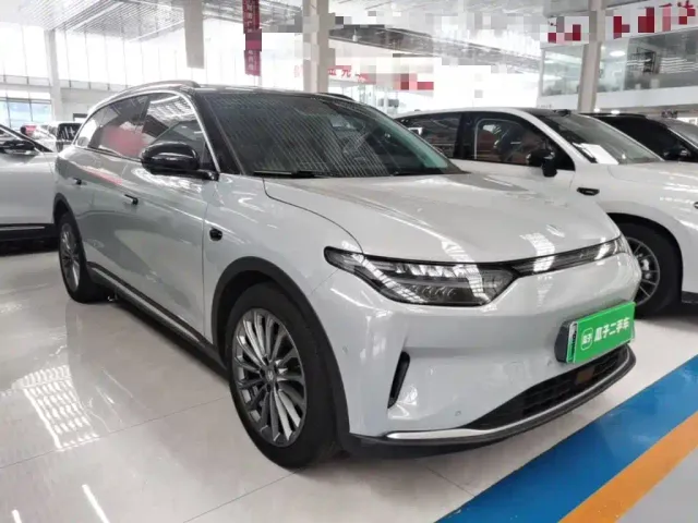 Leapmotor C11 — Фото автомобиля 3