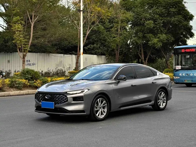 Фотография автомобиля — Ford Mondeo