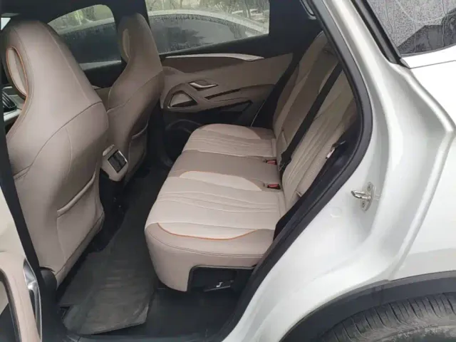 BYD Song Pro — Фото автомобиля 16