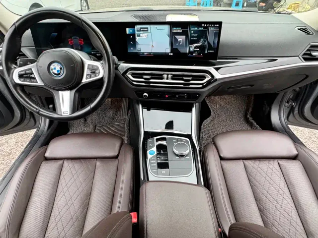 BMW i3 — Фото автомобиля 7