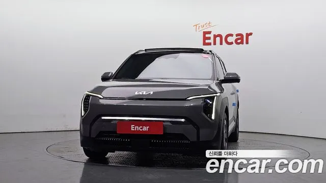 Kia EV3 — Фото автомобиля 3