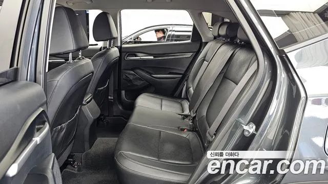 Kia Seltos — Фото автомобиля 16