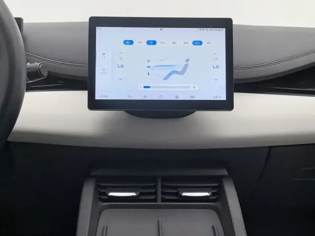 BYD Seal 06 — Фото автомобиля 12