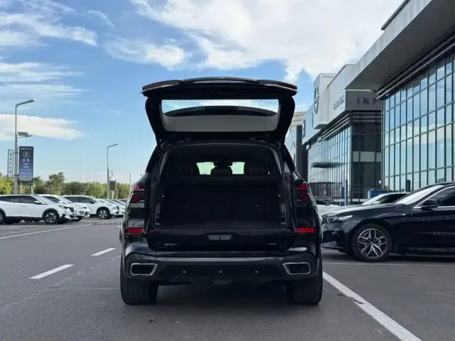 BMW X5 — Фото автомобиля 16