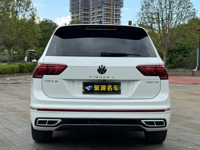 Volkswagen Tiguan L — Фото автомобиля 2