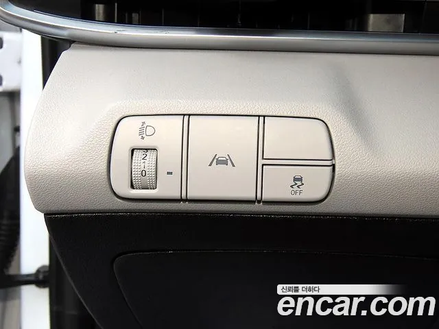 Hyundai Avante CN7 — Фото автомобиля 13