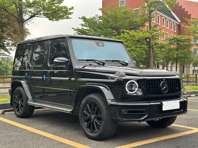Mercedes-Benz G-Class — Фото автомобиля 3