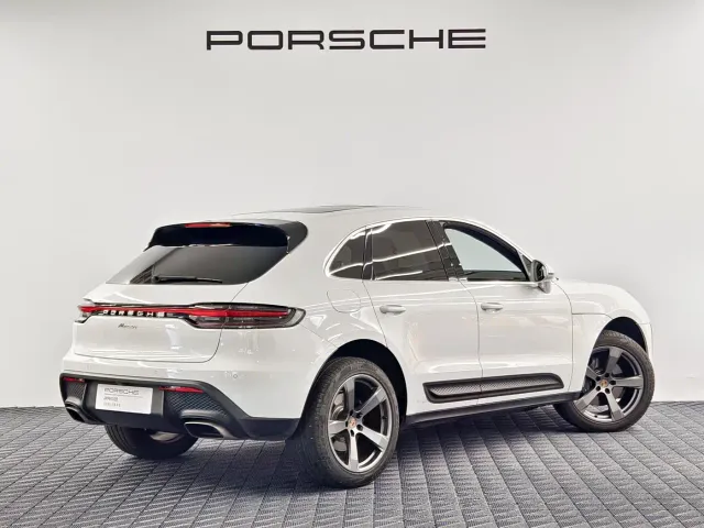 Porsche Macan — Фото автомобиля 6