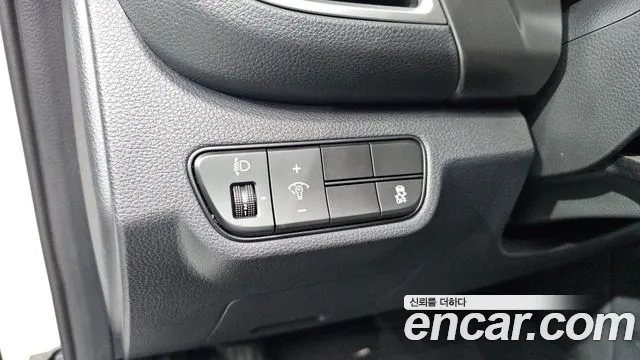 Kia Seltos New — Фото автомобиля 21