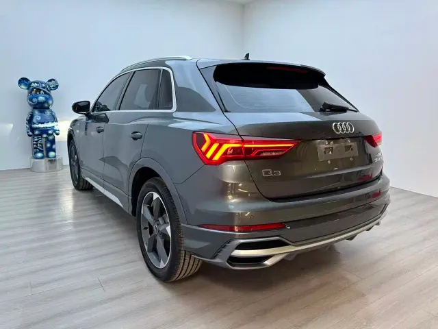 Audi Q3 — Фото автомобиля 2