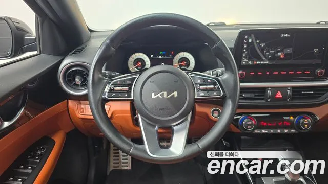 Kia K3 Generation 2 — Фото автомобиля 11