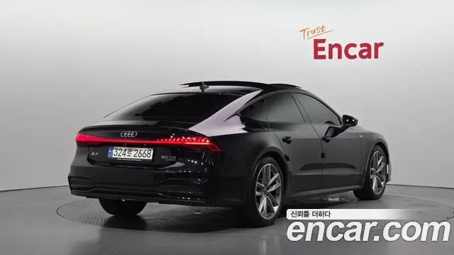 Audi A7 4K — Фото автомобиля 2