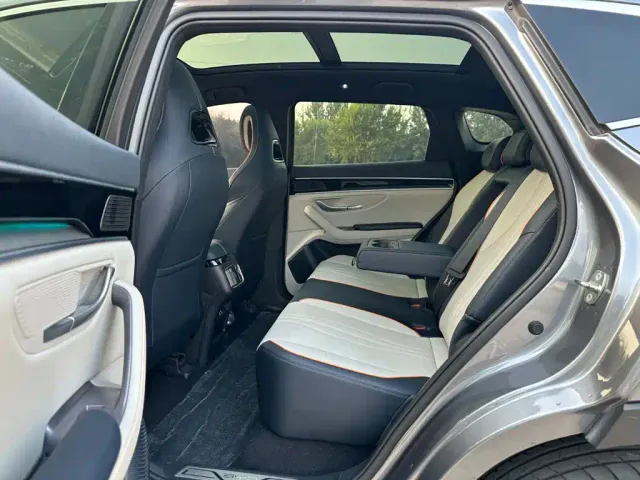 BYD Song PLUS — Фото автомобиля 10
